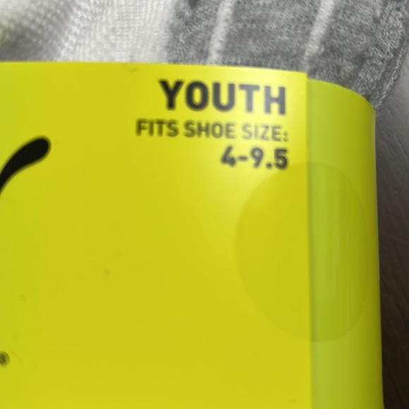 Puma Girls Low Cut Socks - Picture 2 of 7